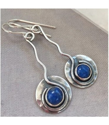 Boucles d'oreilles longue en zinc perle bleue en résine