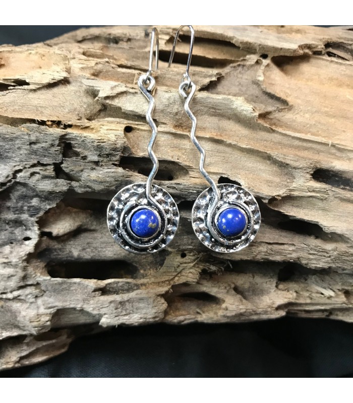 Boucles d'oreilles longue en zinc perle bleue en résine