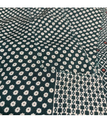 Robe MCS5 Col V plongeant, lacets de serrage avec pompoms