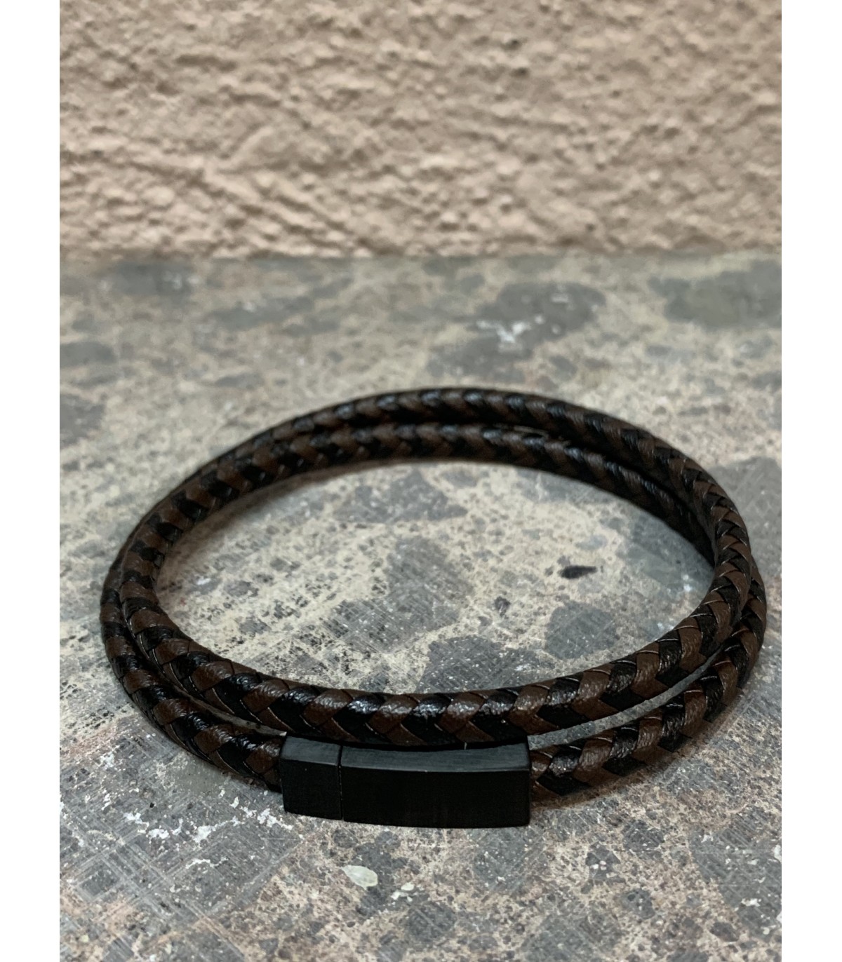 Bracelet en cuir de qualité marron fermoir aimanté