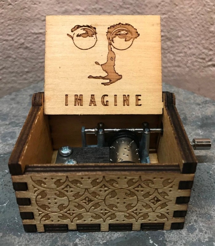 Music Box  "Imagine"
