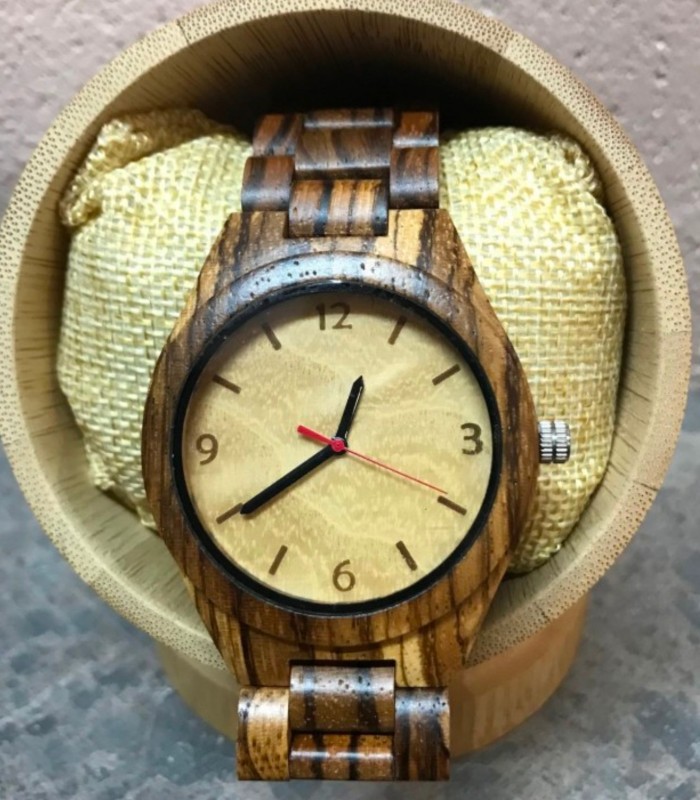 Montre en bois de zebra et d'olivier, bracelet bois