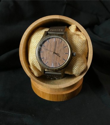 Montre en bois d'ébène et son bracelet en cuir