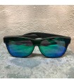 Lunettes en bambou polaris&eacute;es et son coffret